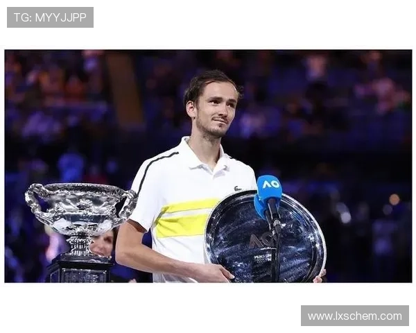 武汉羽毛球队强势领跑大满贯积分榜以82分稳居第一