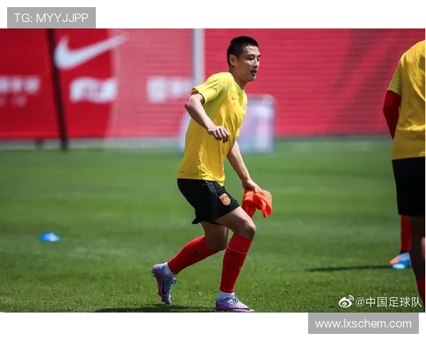 武汉足球队个人能力大幅提升引发关注全新排名令人期待