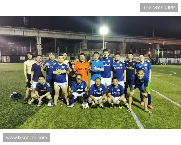 赛后分析重庆足球队与杭州足球队球员个人能力对比与表现评估