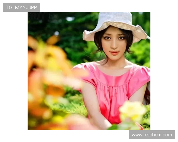 足球明星婷婷的成长历程与辉煌成就揭秘