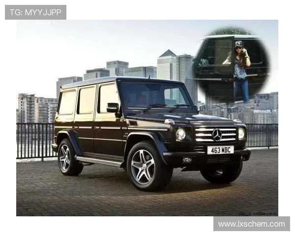 足球明星与豪车的完美结合揭秘豪华座驾背后的故事与风采