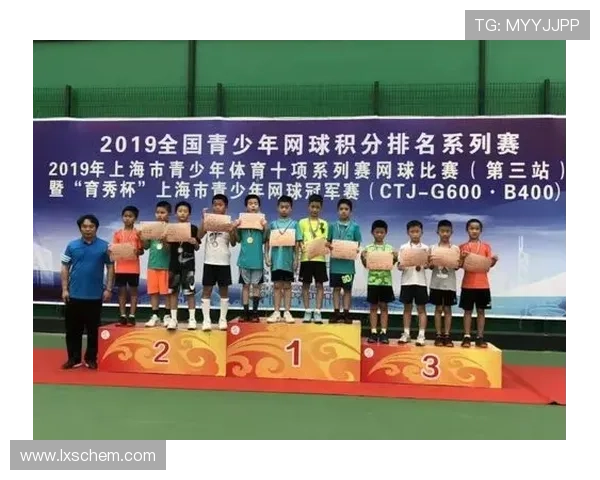 深圳网球队在全国网球比赛经验排行榜中荣登第十名展现实力与潜力